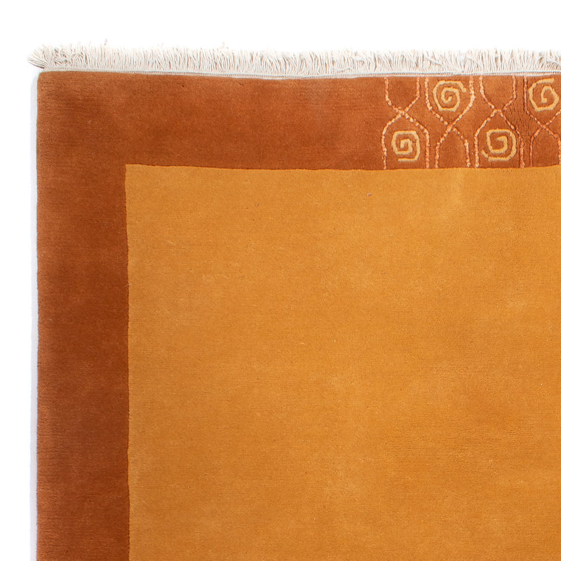 Dywan z Nepalu - 236 x 170 cm - złoto