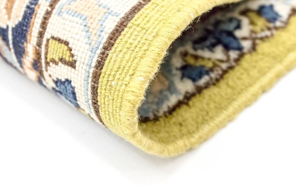 Dywan perski - Nain - Królewski - 259 x 151 cm - jasnozielony