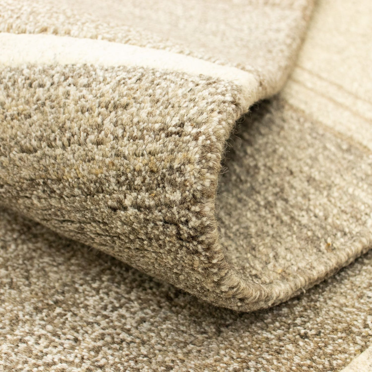 Dywan z Nepalu - 232 x 172 cm - natura