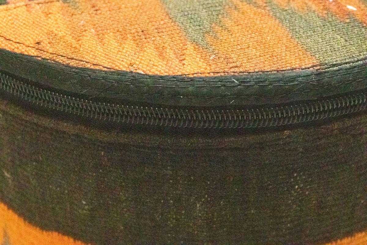 Sitzmöbel sonderform  - 50 x 40 cm - mehrfarbig