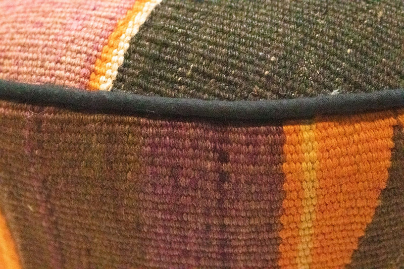 Sitzmöbel sonderform  - 50 x 40 cm - mehrfarbig