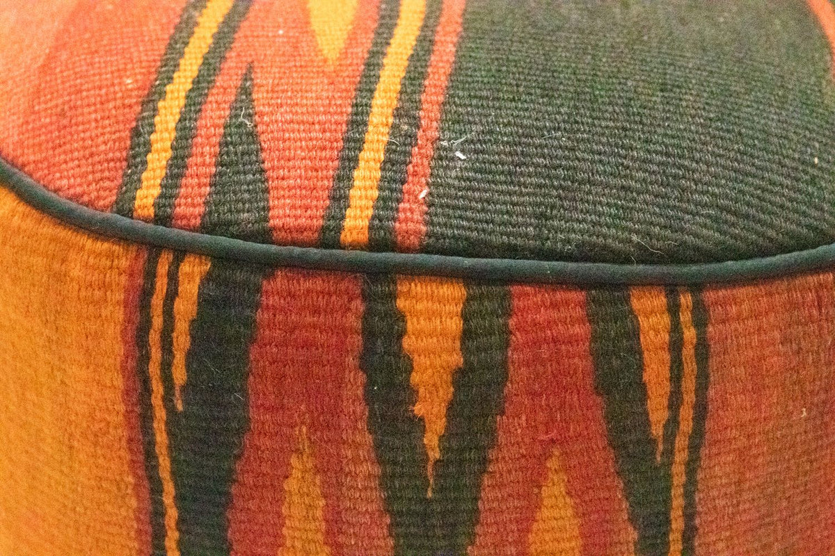 Sitzmöbel sonderform  - 50 x 40 cm - mehrfarbig