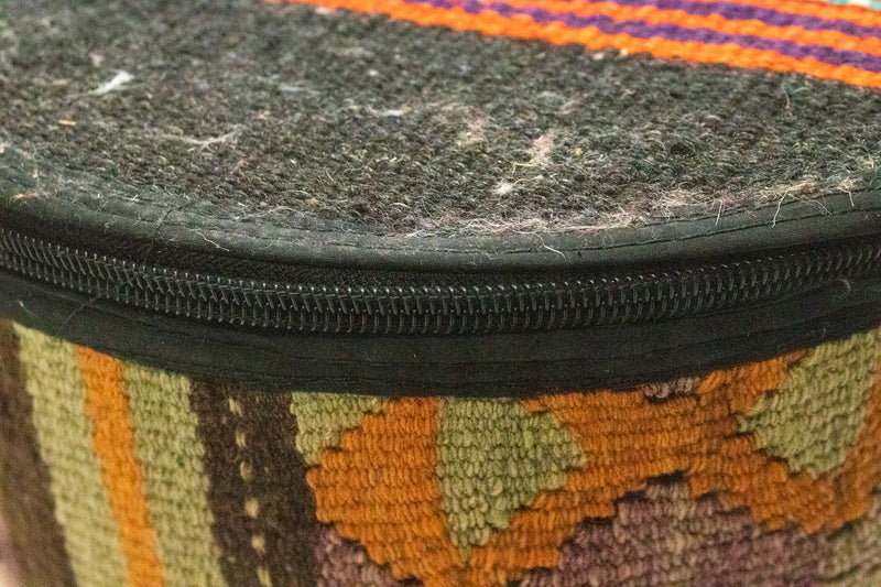 Sitzmöbel sonderform  - 42 x 36 cm - mehrfarbig