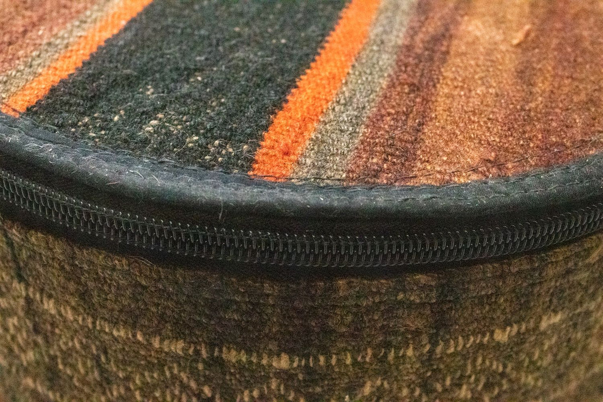 Sitzmöbel sonderform  - 42 x 36 cm - mehrfarbig