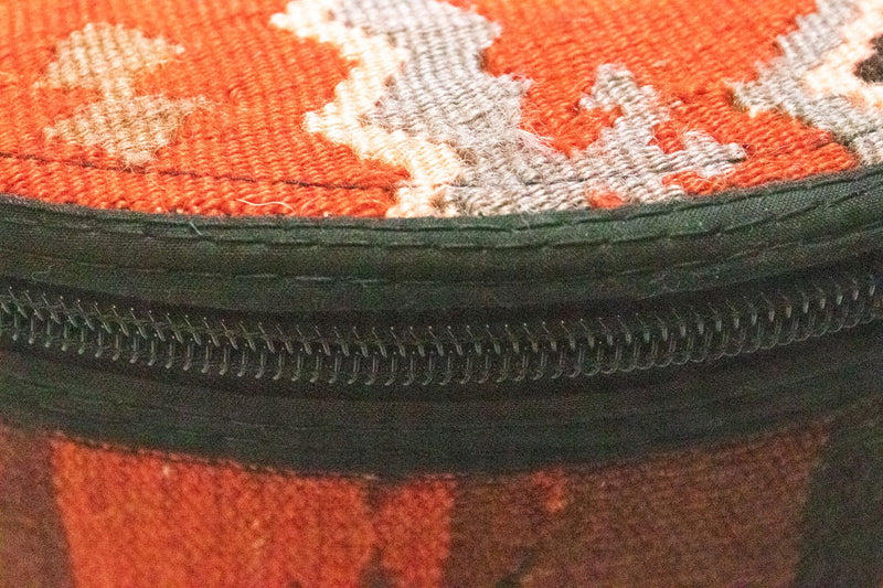 Sitzmöbel sonderform  - 42 x 36 cm - mehrfarbig