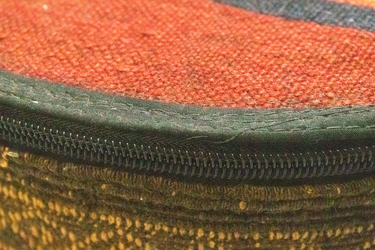 Sitzmöbel sonderform  - 42 x 36 cm - mehrfarbig