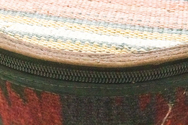 Sitzmöbel sonderform  - 42 x 36 cm - mehrfarbig