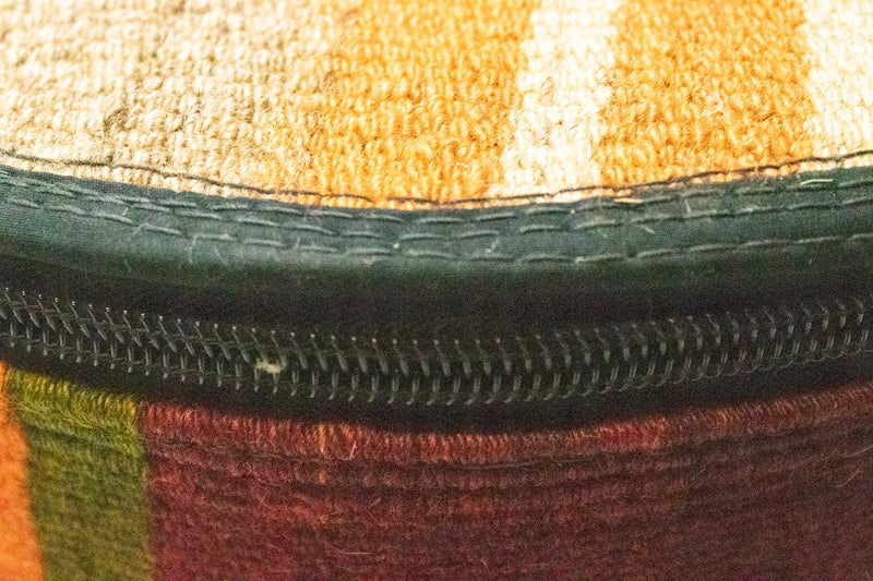 Sitzmöbel sonderform  - 42 x 36 cm - mehrfarbig