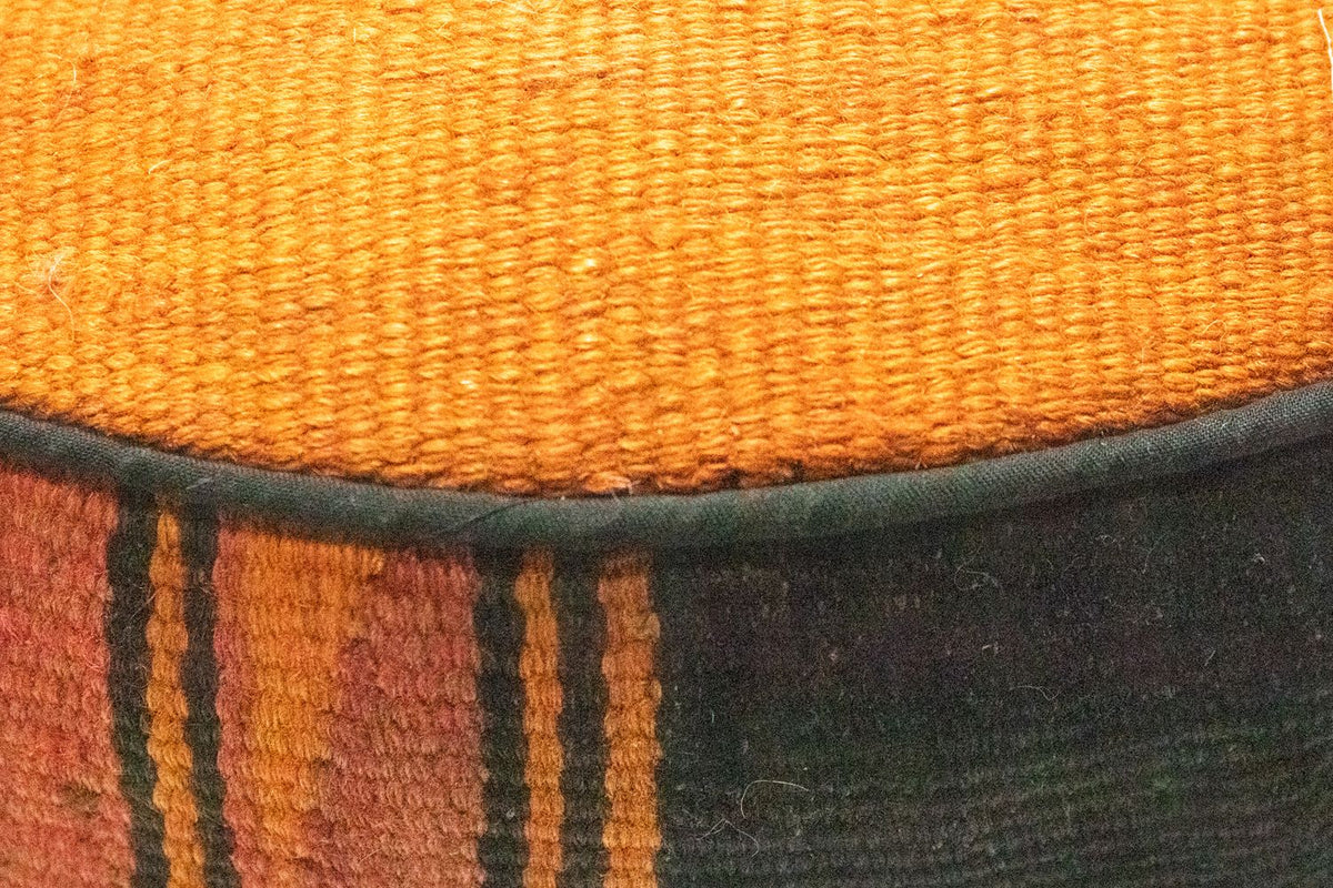 Sitzmöbel sonderform  - 42 x 36 cm - mehrfarbig