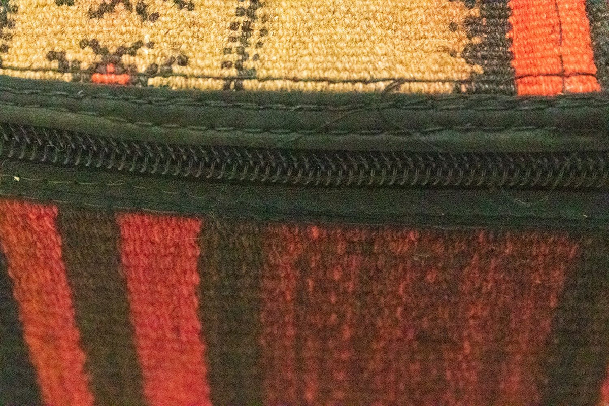 Sitzmöbel sonderform  - 30 x 30 cm - mehrfarbig