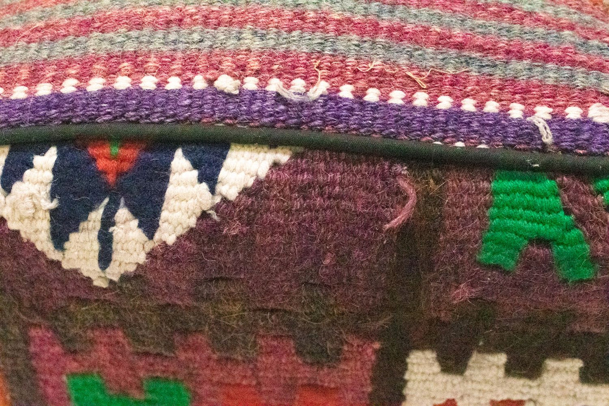 Sitzmöbel sonderform  - 30 x 30 cm - mehrfarbig