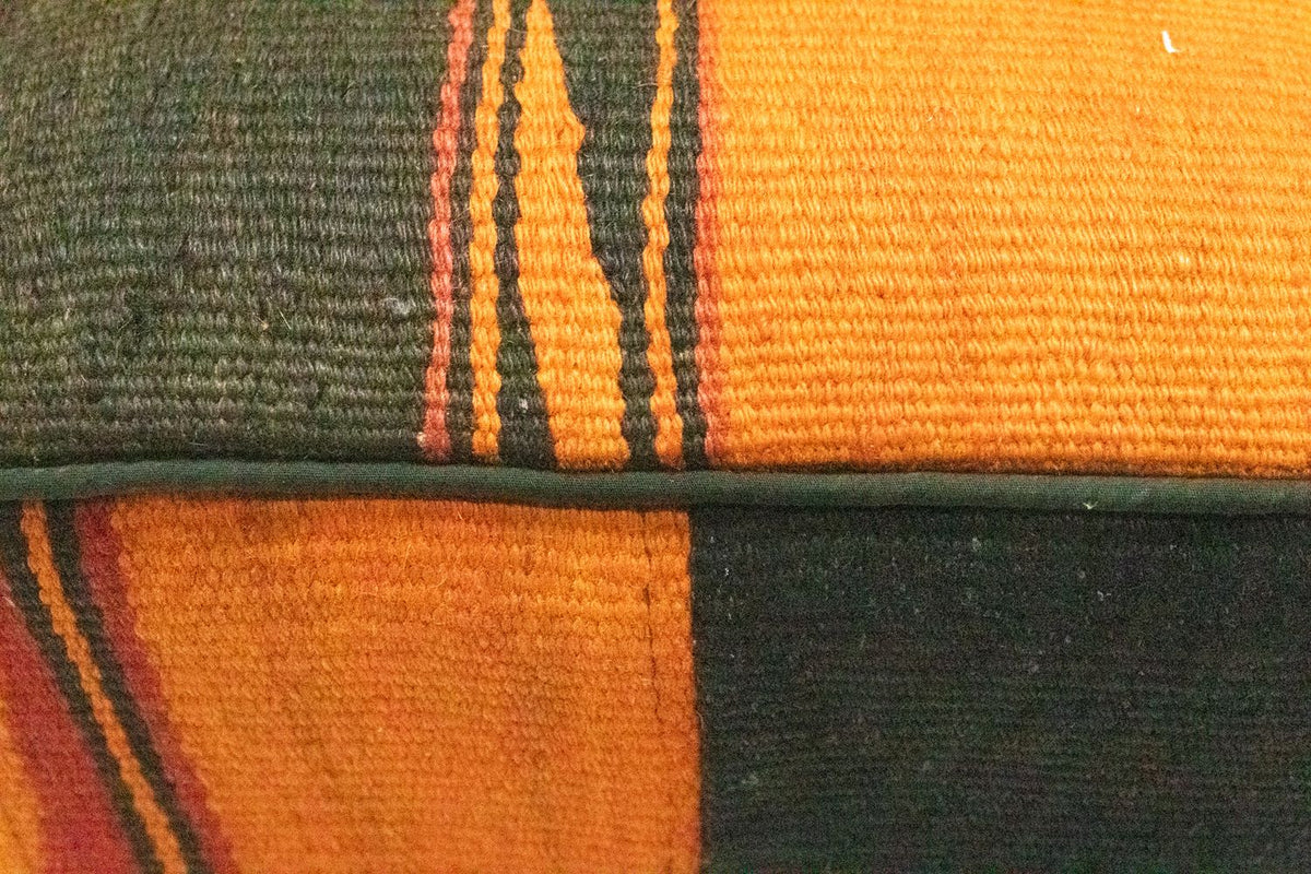 Sitzmöbel sonderform  - 30 x 30 cm - mehrfarbig