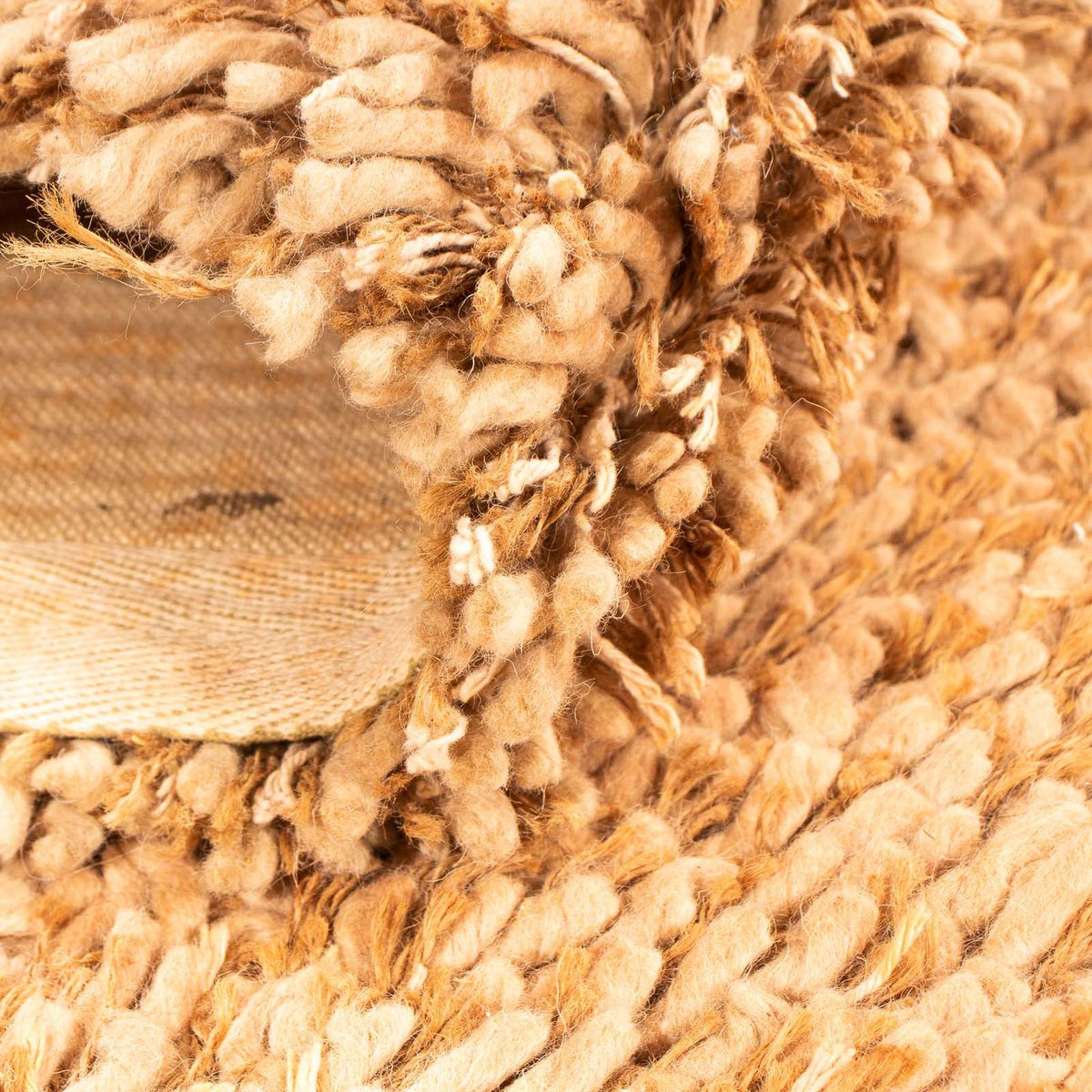 Dywan o wysokim runie - 200 x 140 cm - beżowy