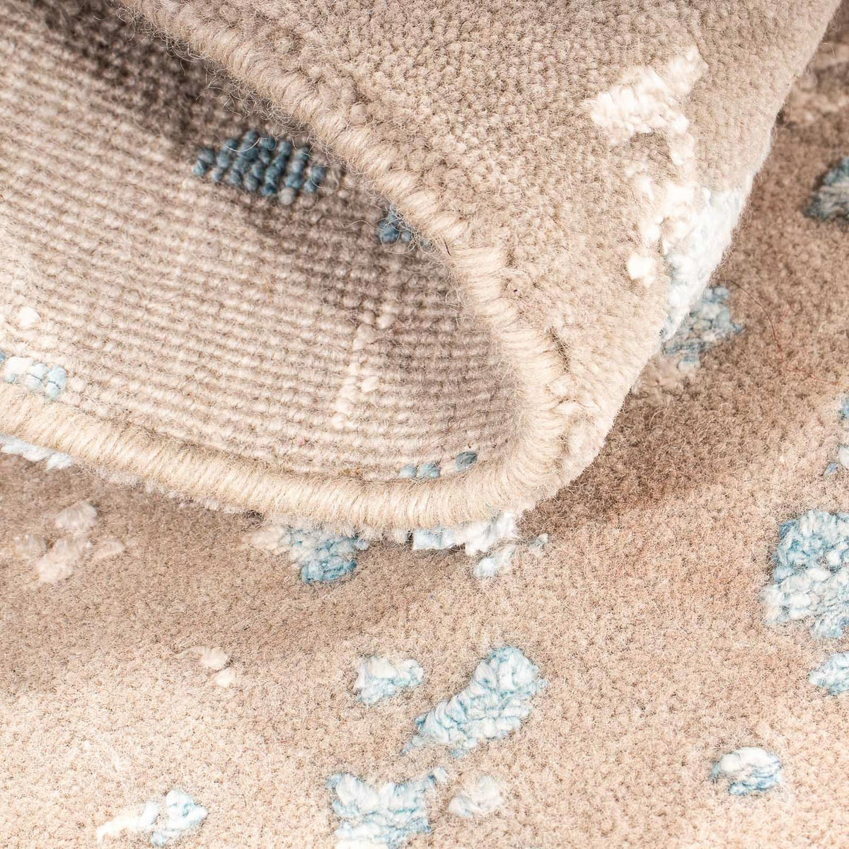 Designerski dywan - 88 x 63 cm - jasnobrązowy