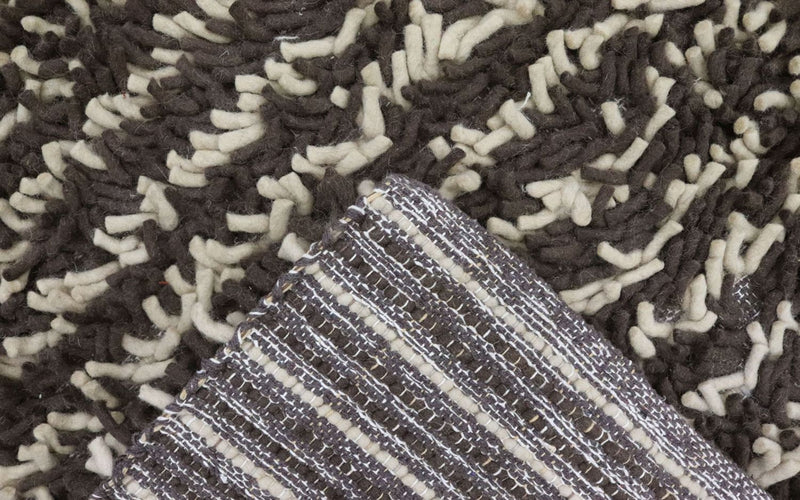 Dywan o wysokim runie - 200 x 124 cm - wielokolorowy