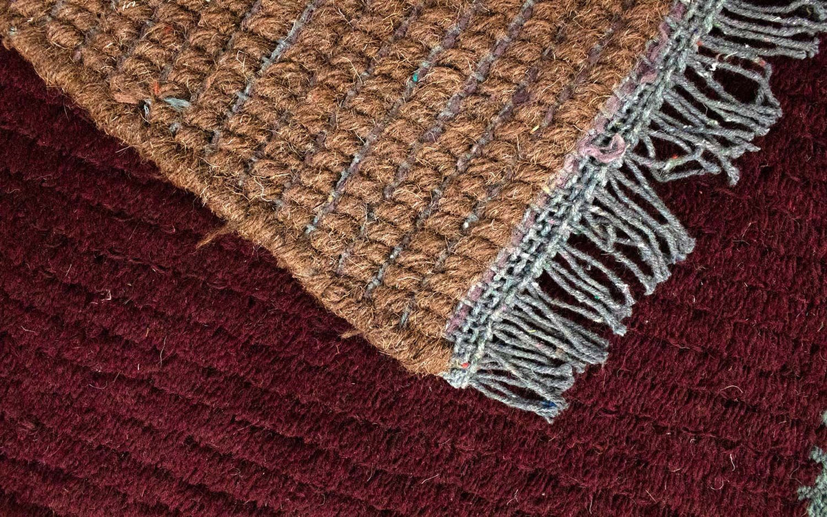 Dywan z Nepalu - 140 x 70 cm - czerwień winna