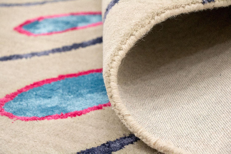 Designerski dywan - 240 x 152 cm - beżowy