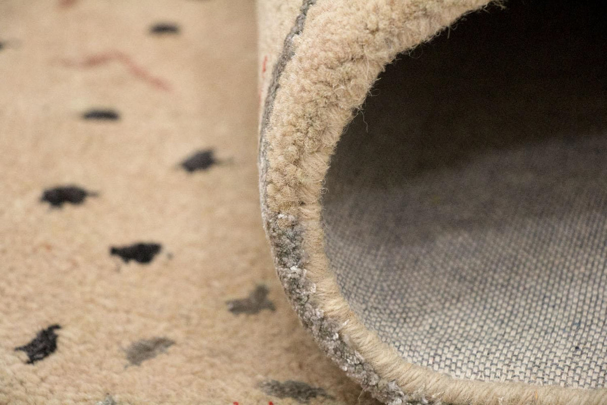 Designerski dywan - 242 x 155 cm - beżowy