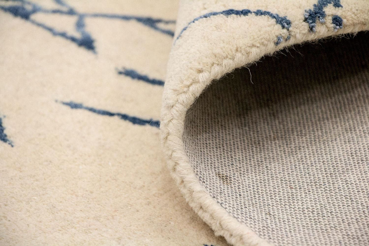 Designerski dywan - 197 x 138 cm - beżowy