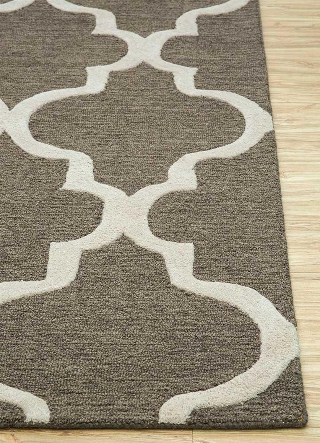 DP02-RUG1029981-240x150