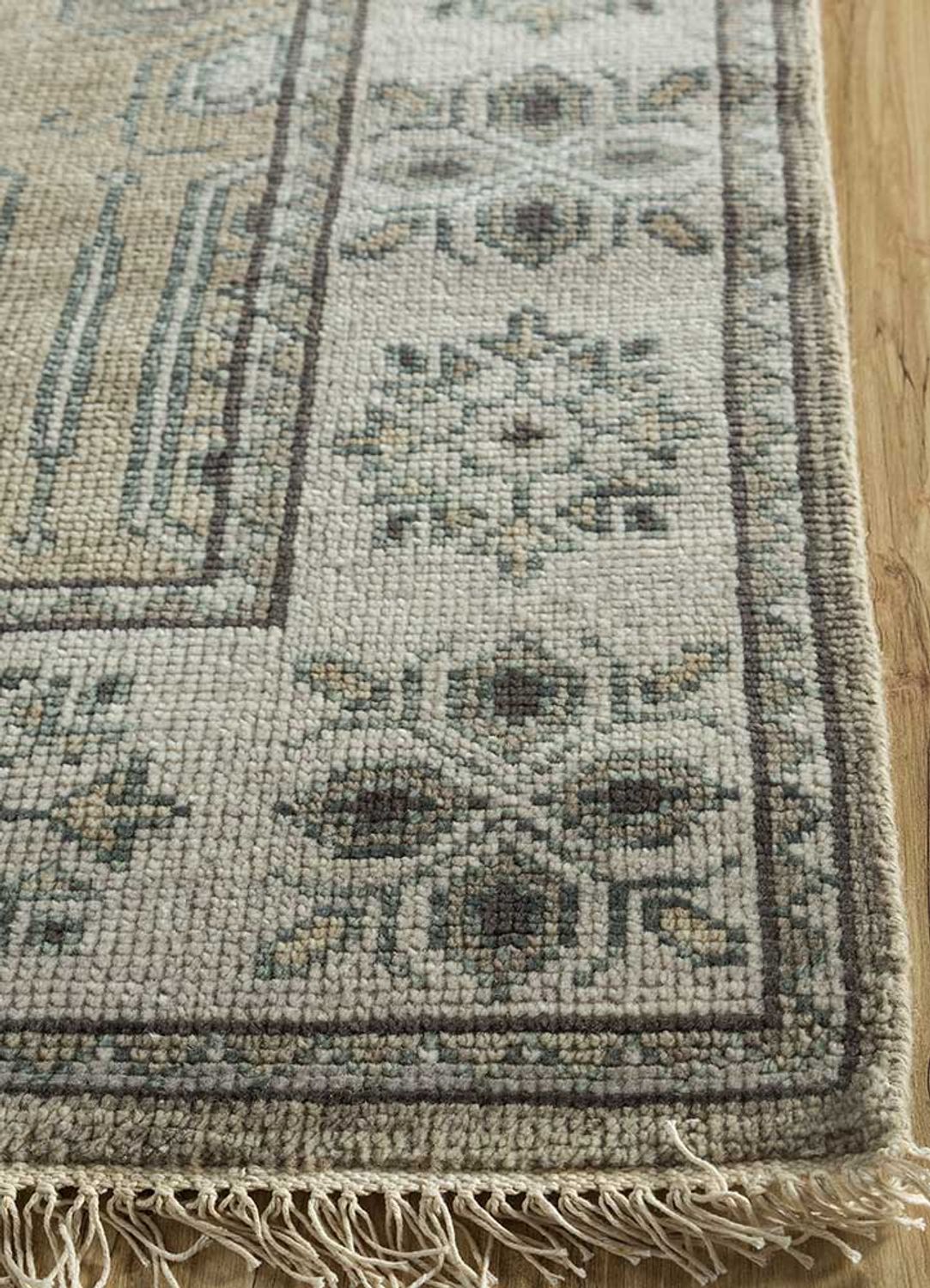 DP02-RUG1095547-240x150