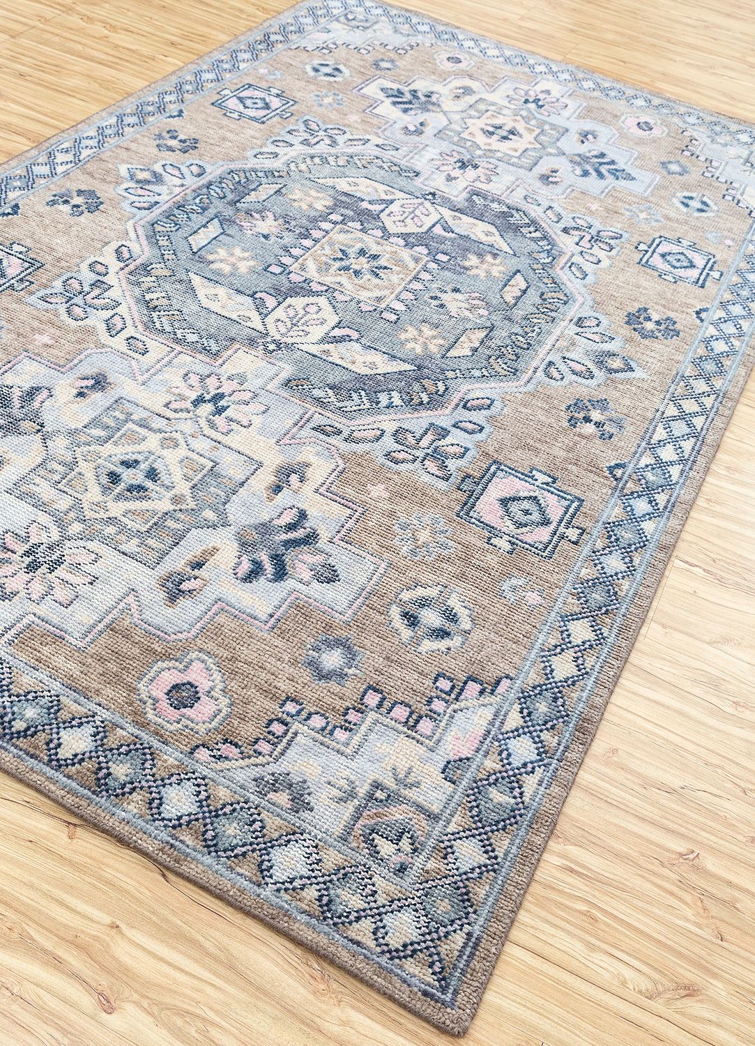 DP02-RUG1117087-300x240