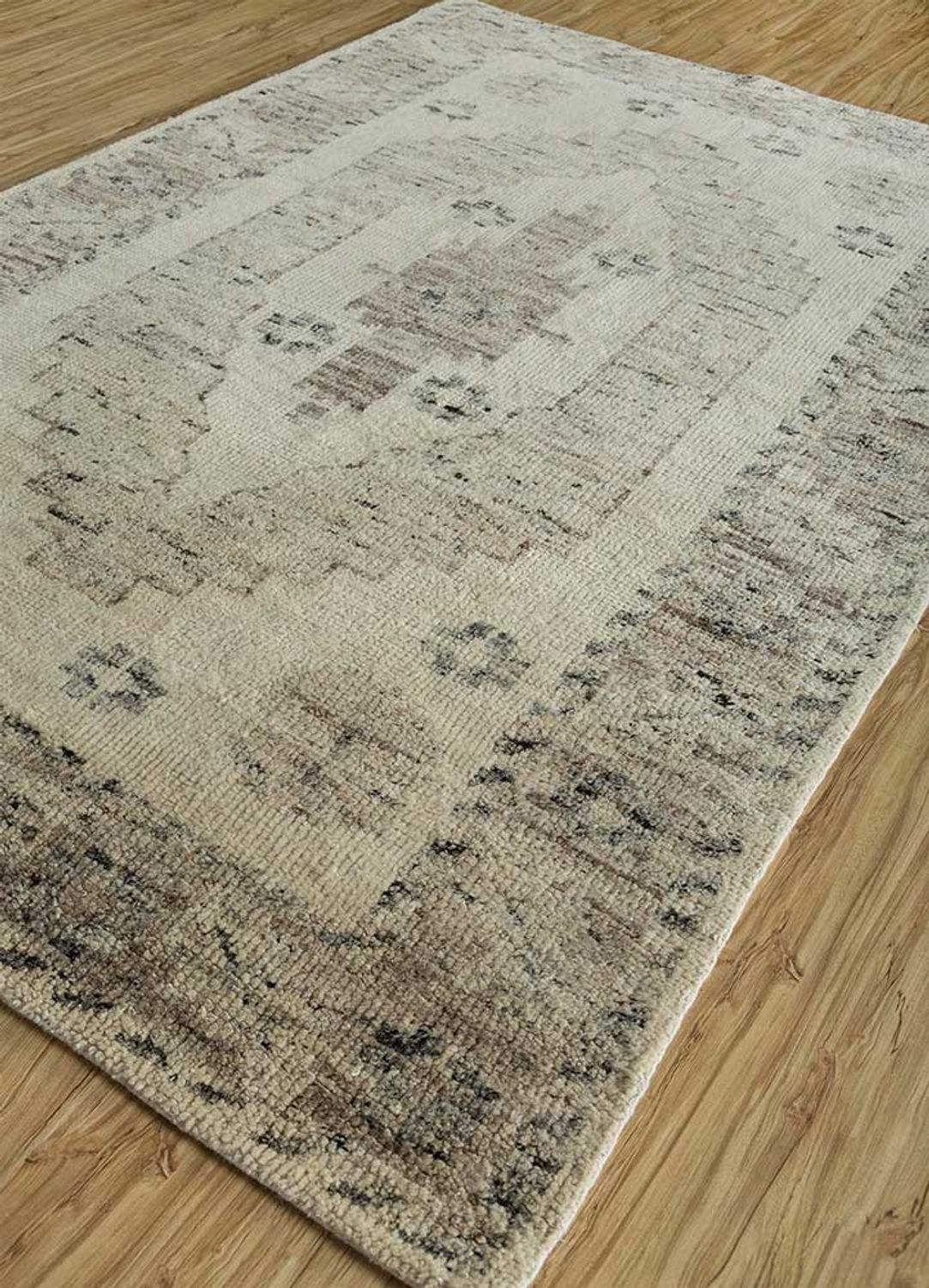 DP02-RUG1117305-240x150
