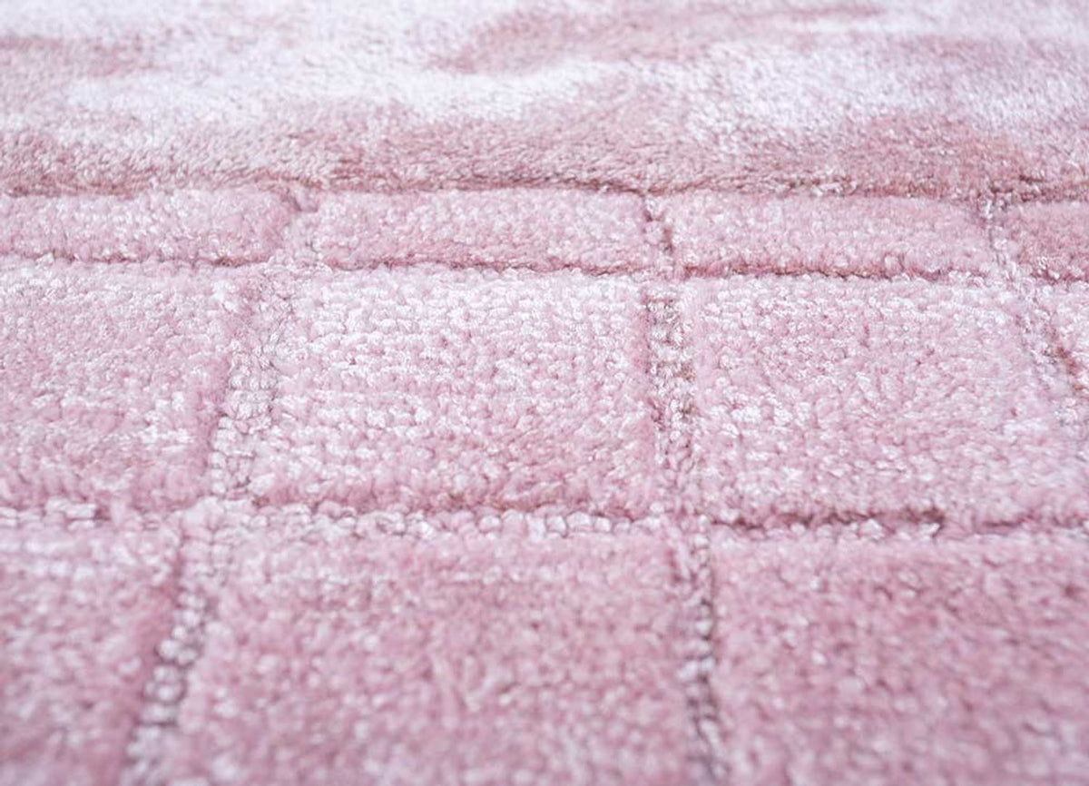 DP02-RUG1136945-210x150