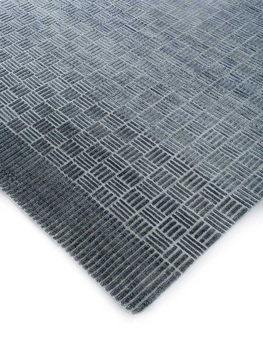 DP02-RUG1137364-270x180