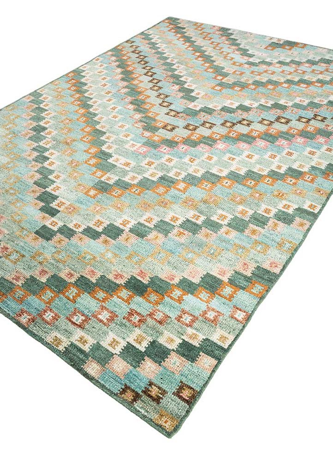 DP02-RUG1145695-270x180