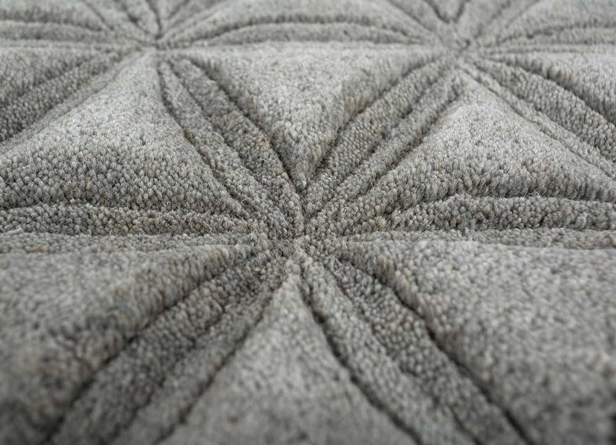 DP02-RUG1149213-270x180