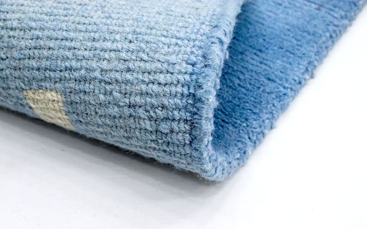 Dywan z Nepalu - 140 x 70 cm - jasnoniebieski