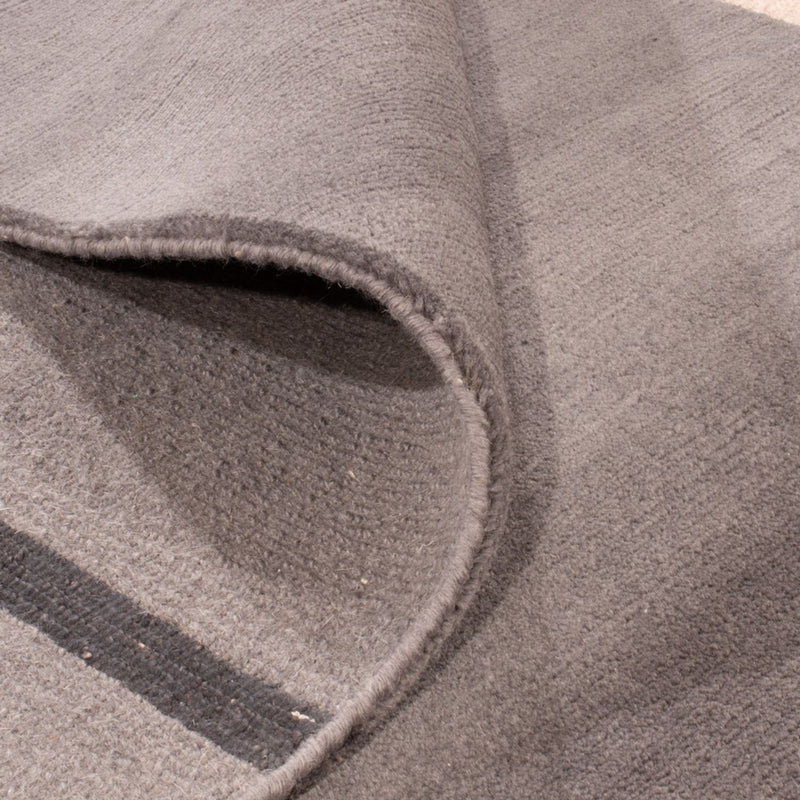 Designerski dywan - 247 x 174 cm - szary