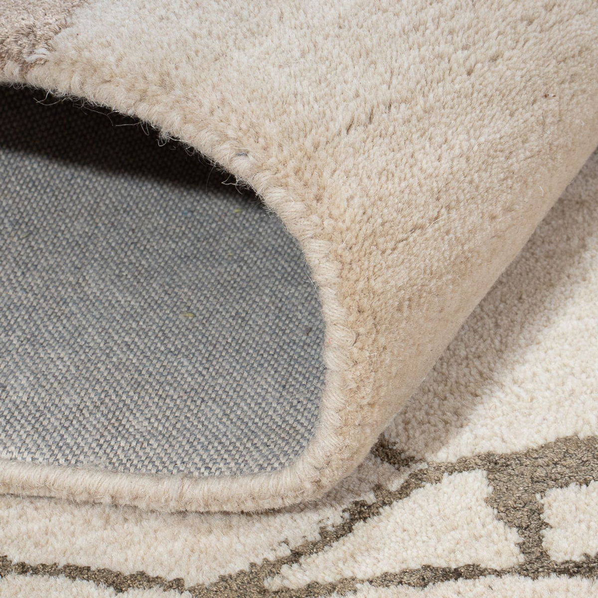 Designerski dywan - 242 x 152 cm - beżowy