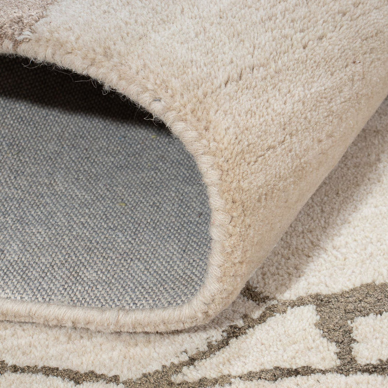 Designerski dywan - 242 x 152 cm - beżowy