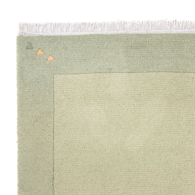 Dywan z Nepalu - 240 x 170 cm - oliwkowa zieleń