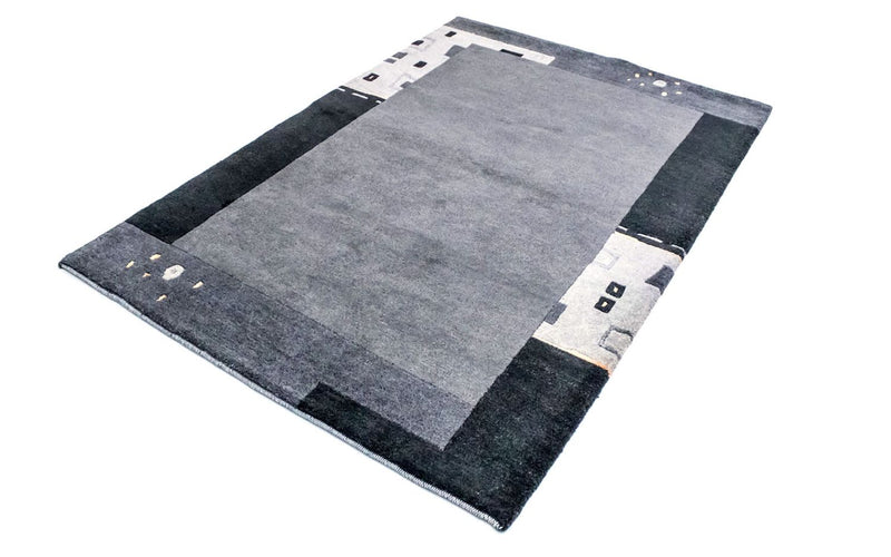 Dywan z Nepalu - 180 x 124 cm - srebrny