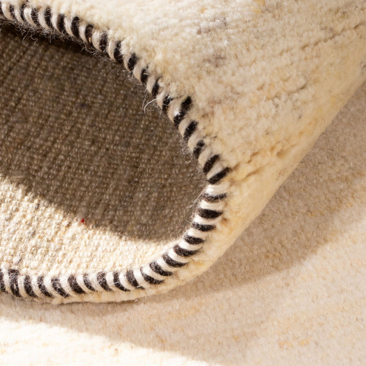 Dywan Gabbeh - perski - 137 x 72 cm - kremowy