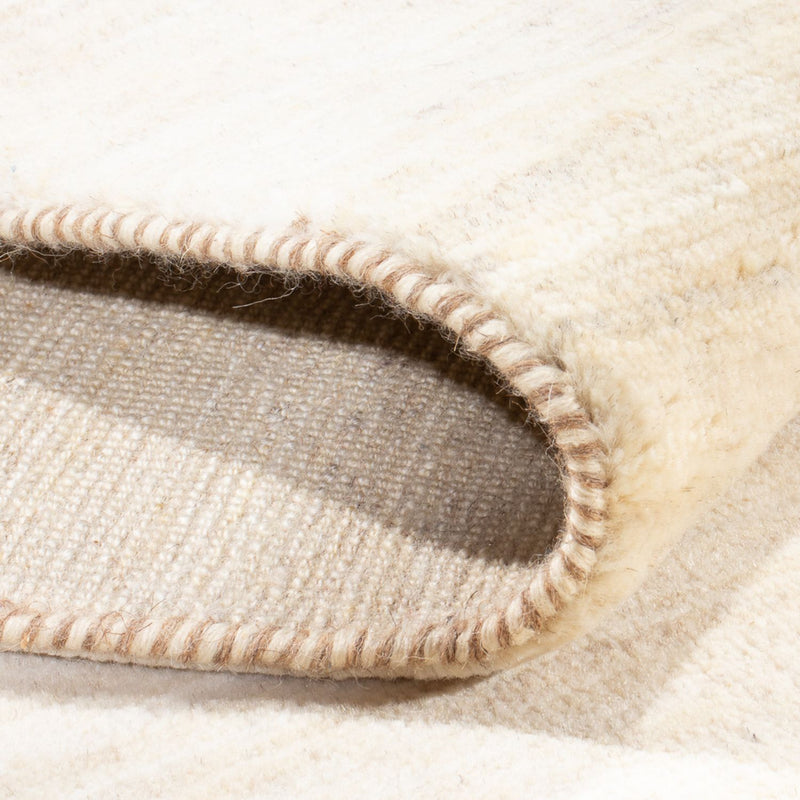 Dywan Gabbeh - perski - 243 x 174 cm - biały