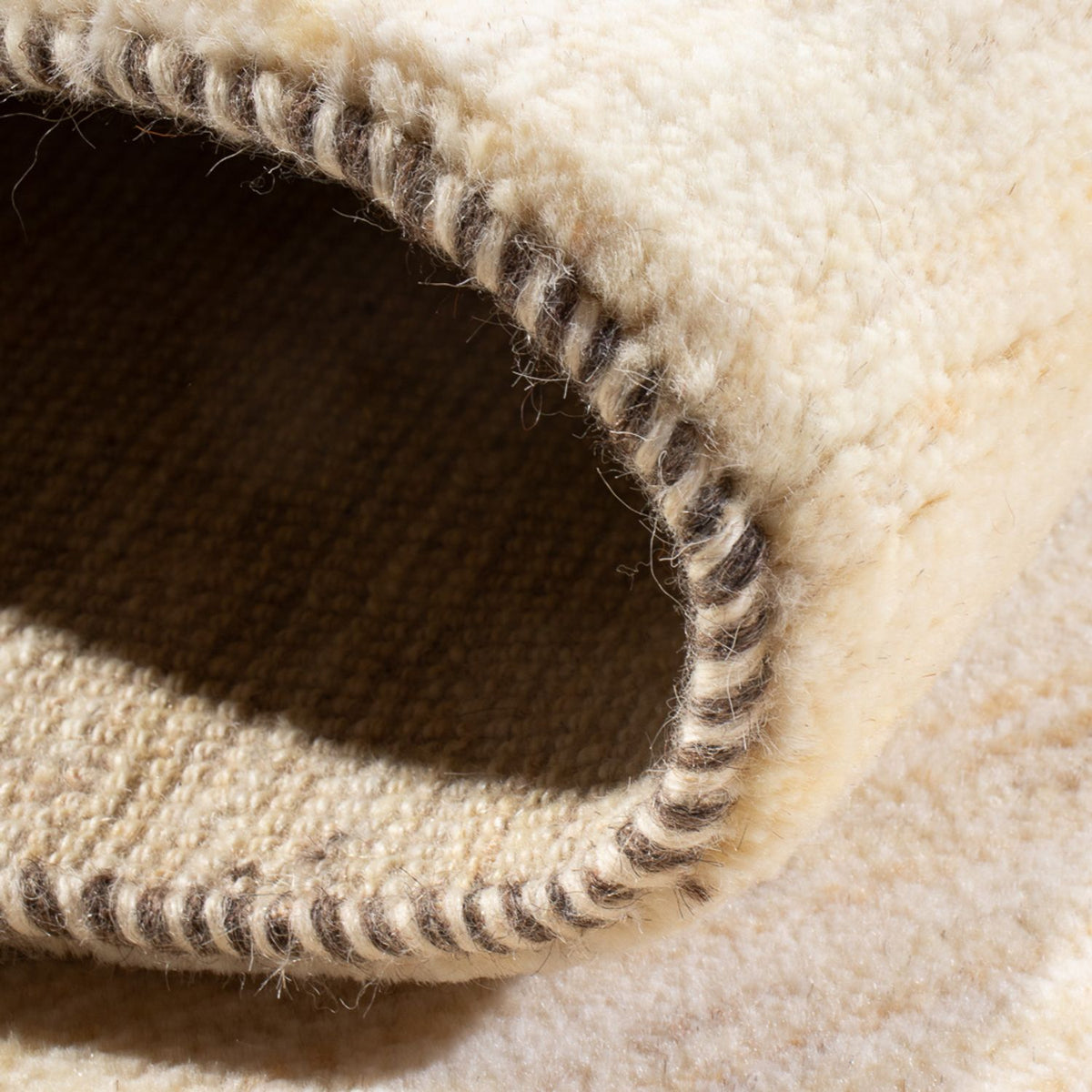 Dywan Gabbeh - perski - 146 x 72 cm - beżowy