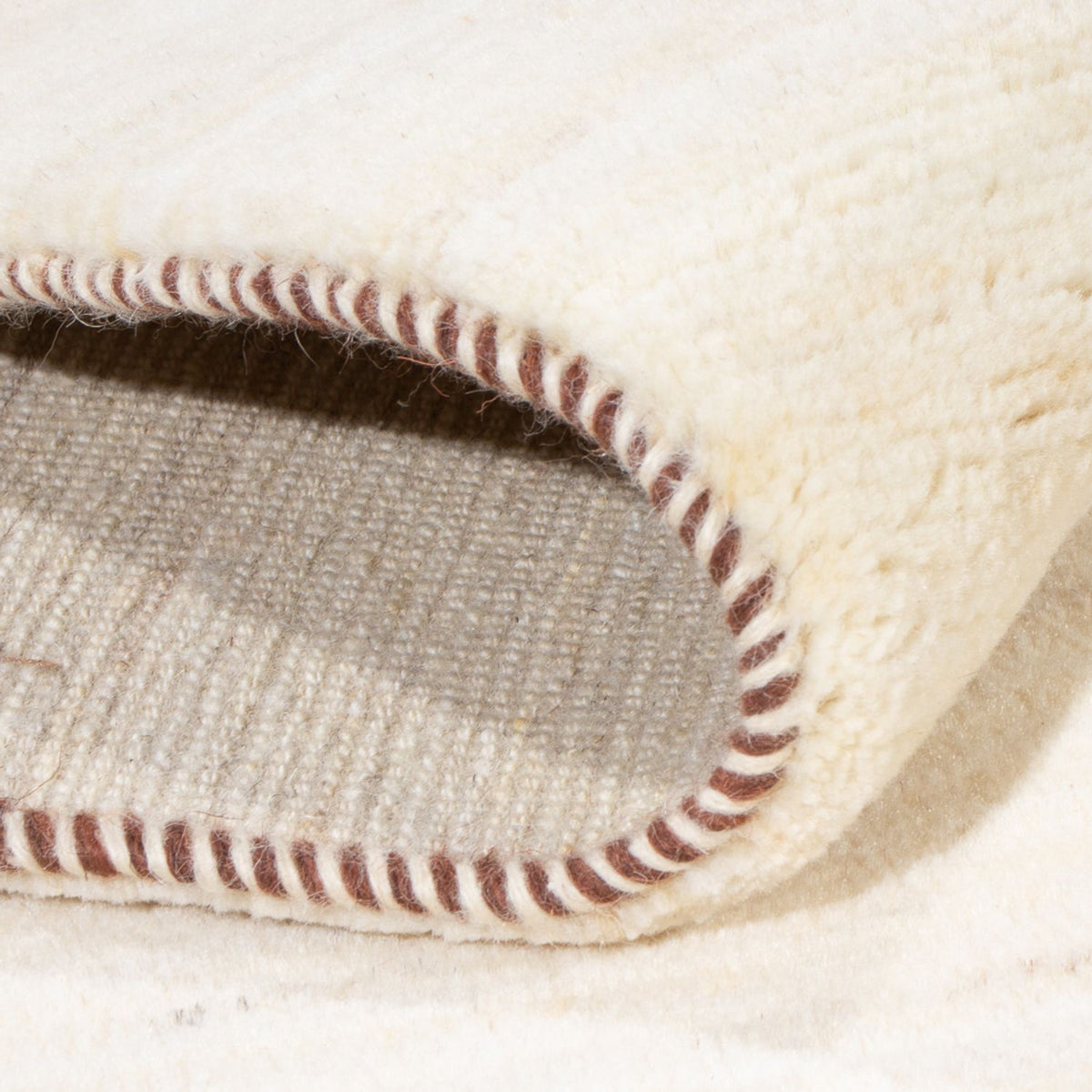 Dywan Gabbeh - perski - 195 x 155 cm - biały