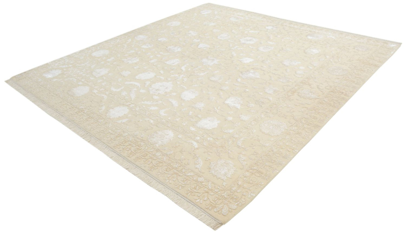 Dywan orientalny 255x250cm