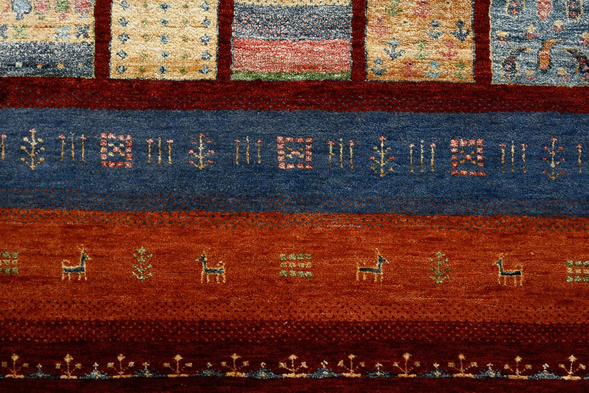 Dywan Gabbeh - Loribaft Indus - 201 x 155 cm - czerwony