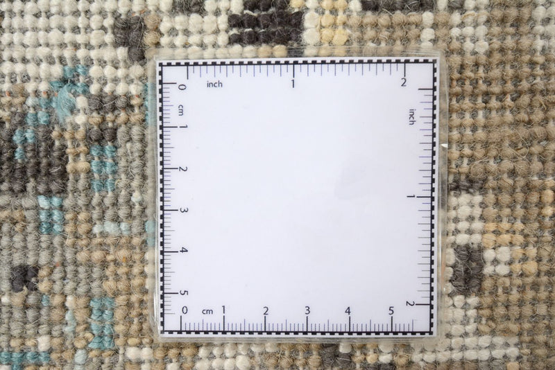 Designerski dywan okrągły  - 179 x 176 cm - wielokolorowy