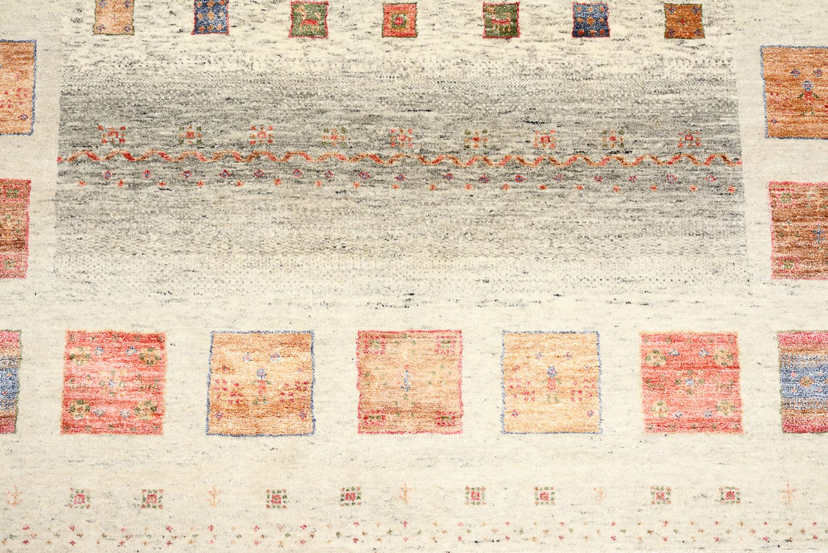 Dywan Gabbeh - Loribaft Indus - 241 x 176 cm - wielokolorowy