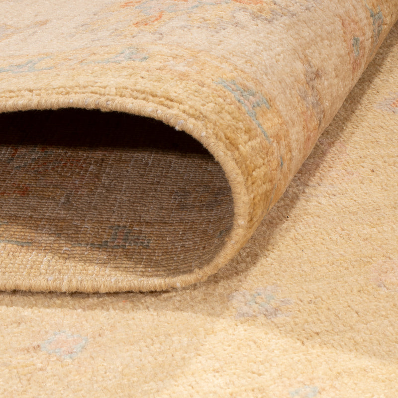 Dywan Zieglera - 204 x 154 cm - beżowy