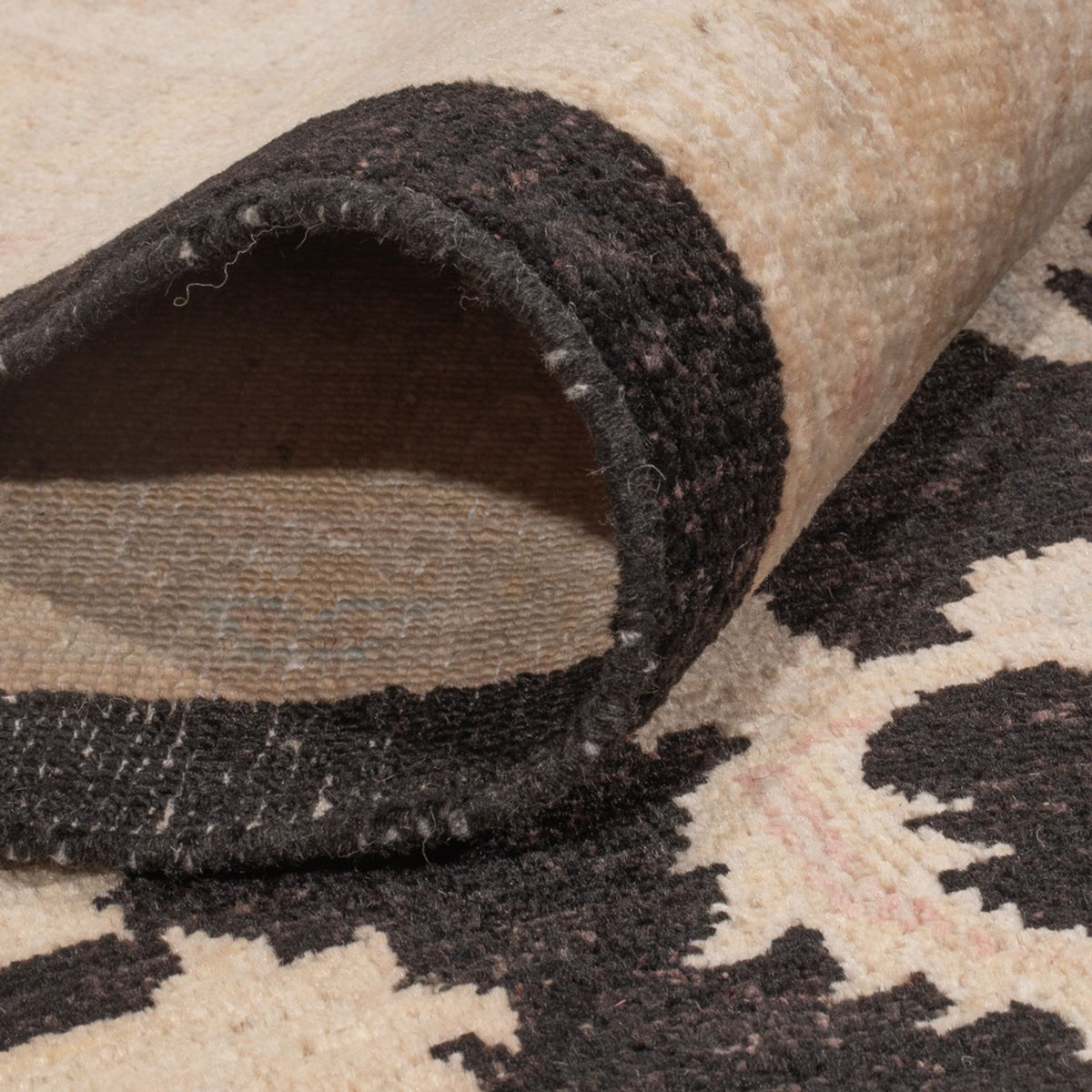 Dywan Zieglera - 298 x 253 cm - czarny