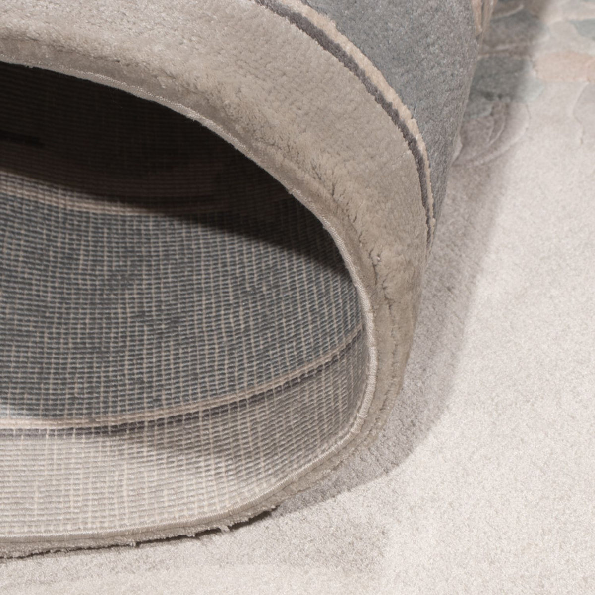 Dywan z jedwabiu - jedwab chiński - 185 x 123 cm - szary