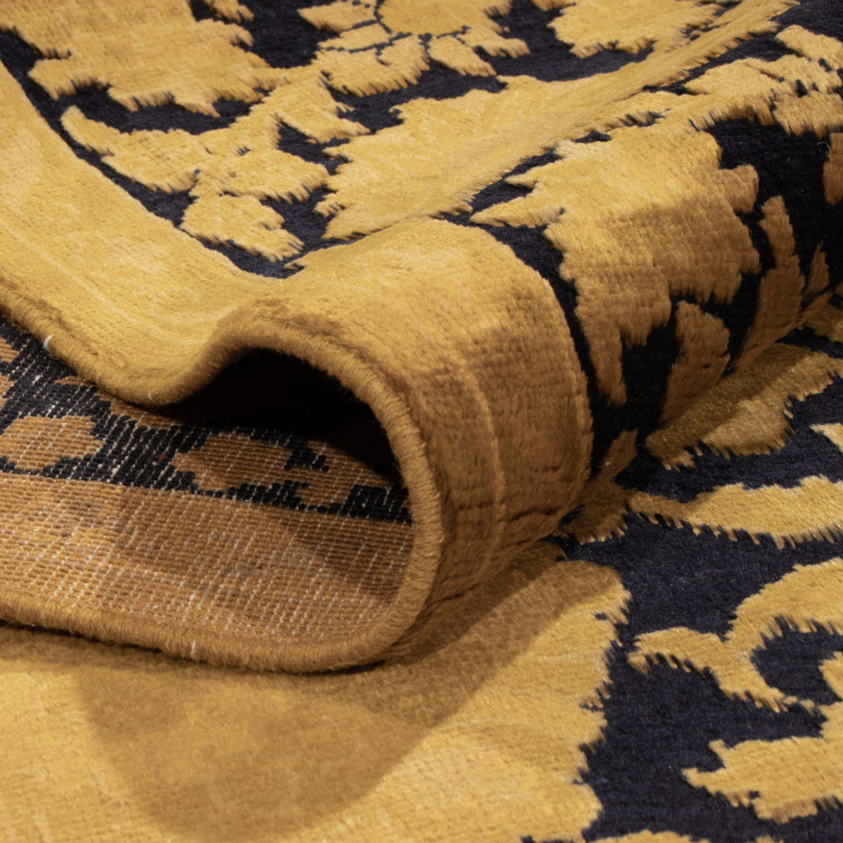 Designerski dywan - 314 x 242 cm - złoto