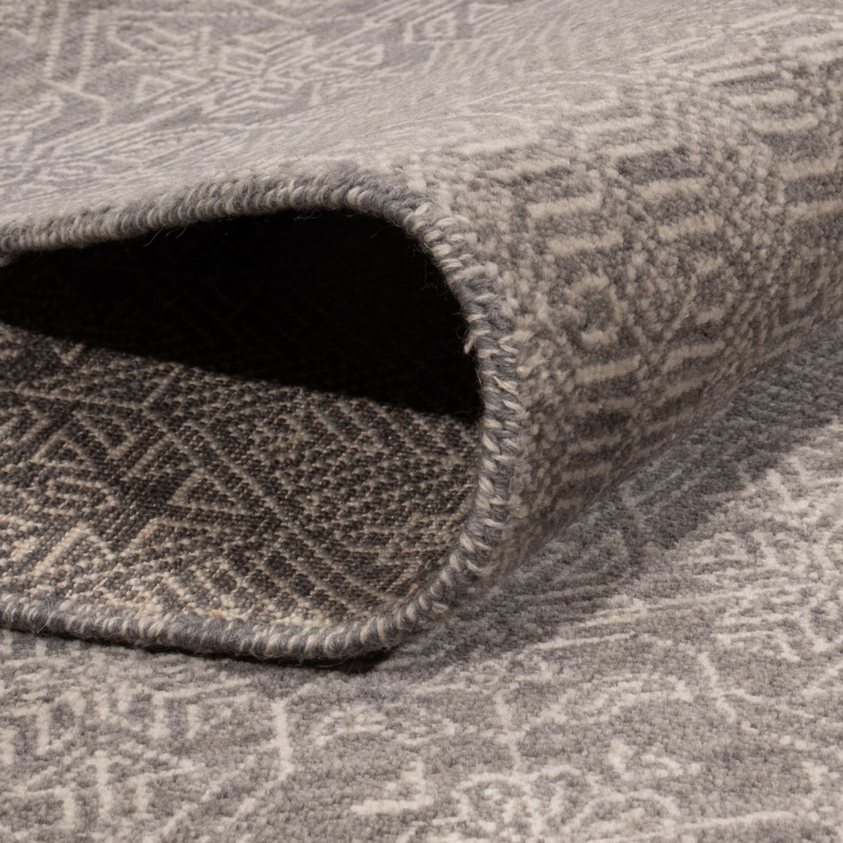 Designerski dywan - 302 x 244 cm - szary